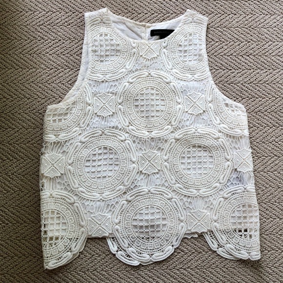 Banana Republic Tops - Banana Republic Crop Top